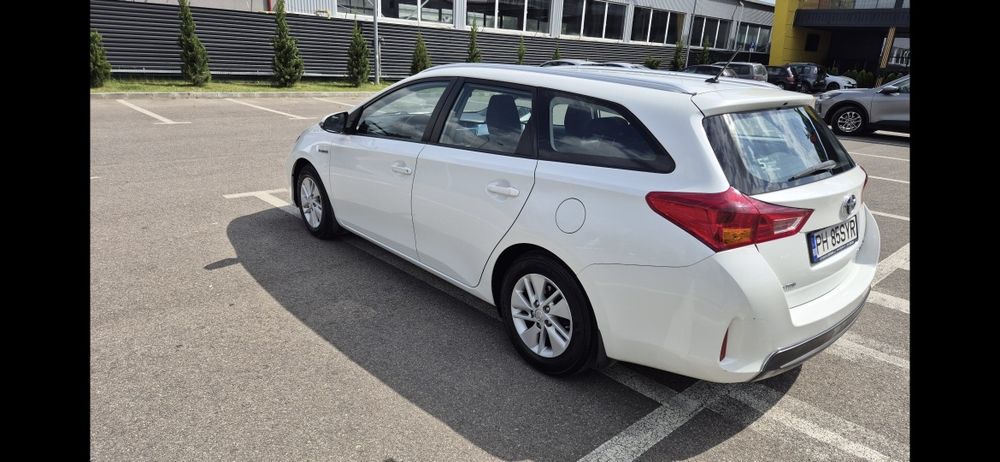Toyota Auris 1.8 Hybrid , an 2015, 187.500 km