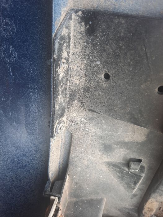 Предна броня w210 w208