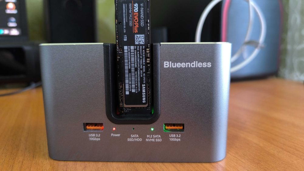 Док-станция "Blueendless" для NVMe/2.5/3.5/SSD/HDD алюминиевый корпус