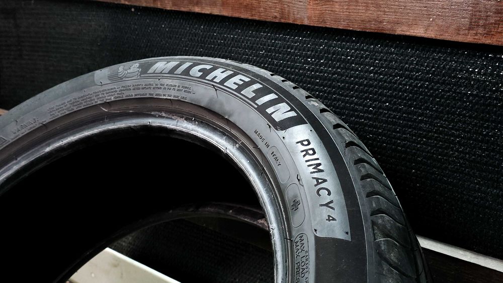Michelin Primacy 4 - 225/50/17