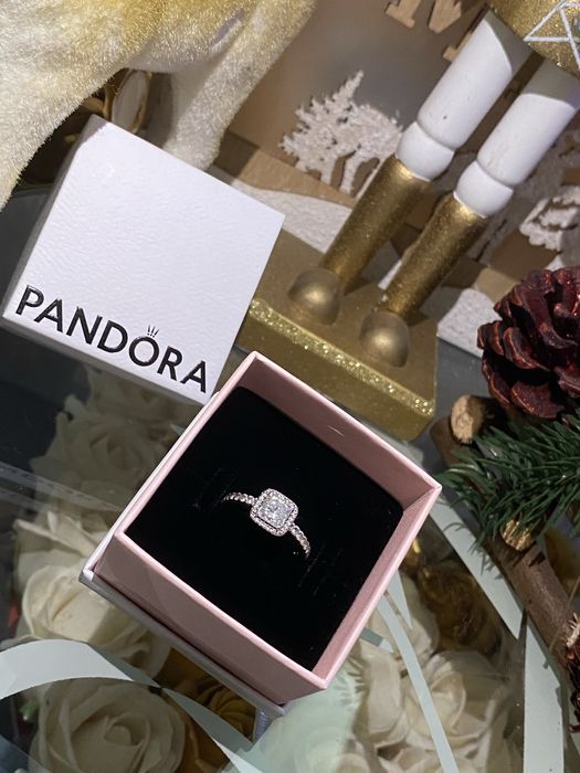 Inel pandora cu forma patrata stralucitoare