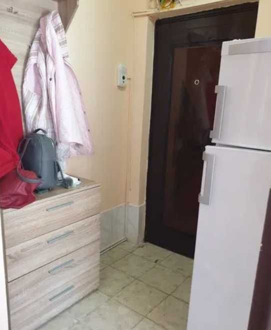 Дава се под наем Двустаен апартамент в Пловдив, Гагарин - 65 кв.м за 219.3 € - Снимка #1