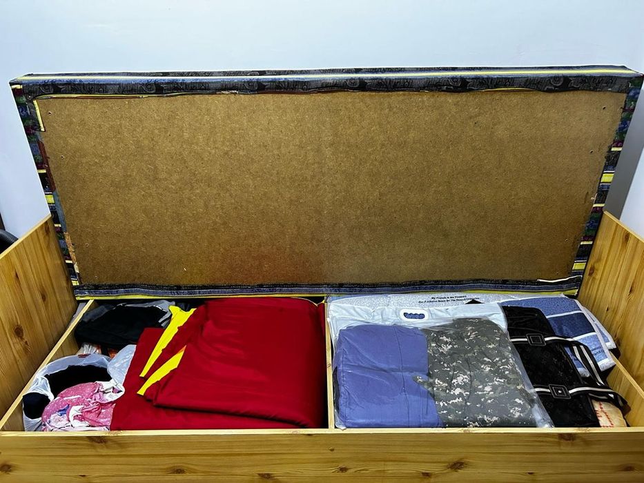 Продается кровать