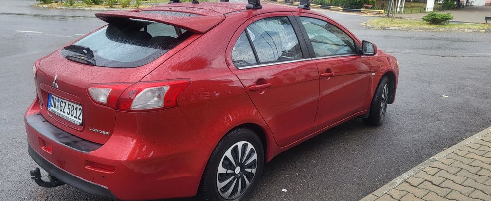 Mitsubishi lancer