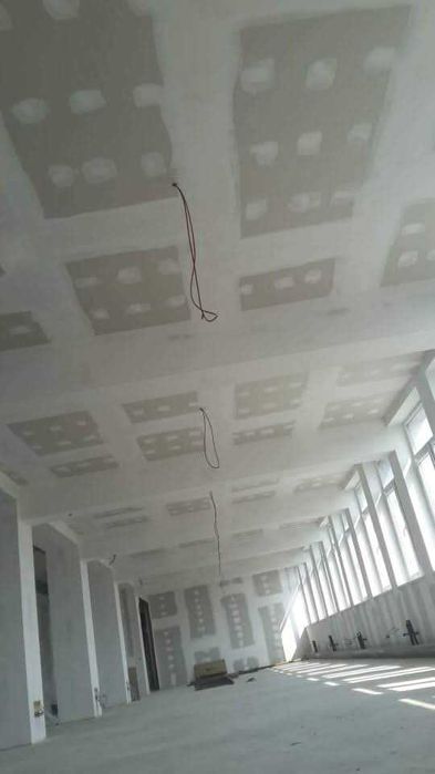Шпакловка и боядисване