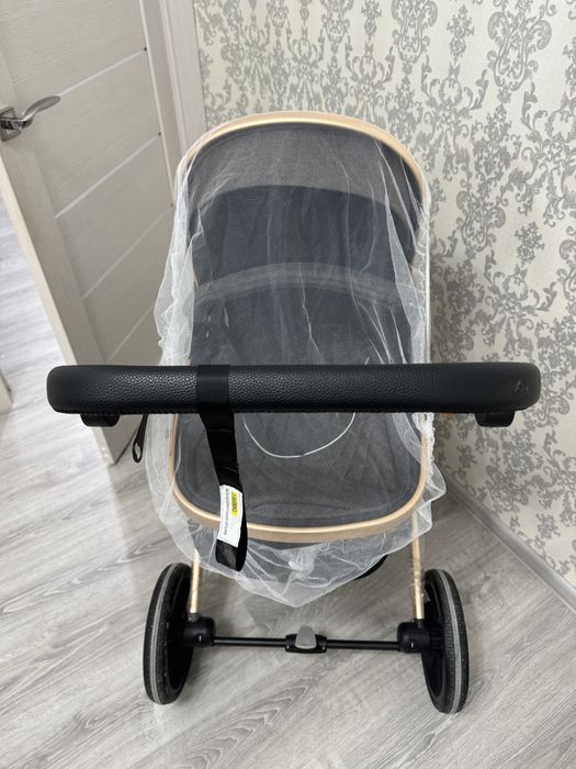 Коляска в идеальном состоянии!