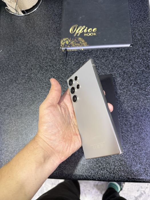 samsung s24 ultra 12.256g holati yahwi oqip tel qlila faqat