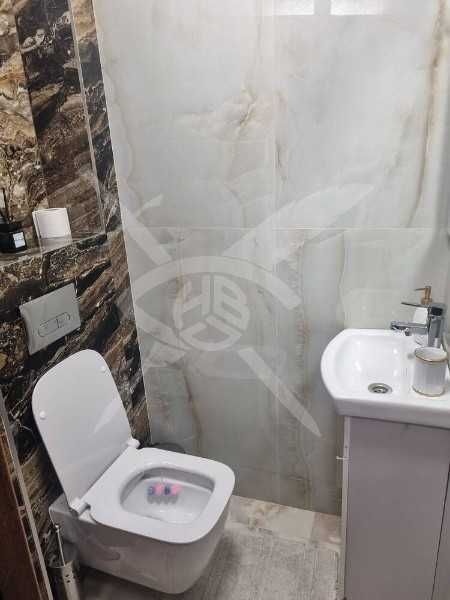 Продава се Многостаен апартамент в Бургас, Център - 92 кв.м за 1941 €/кв.м - Снимка #5