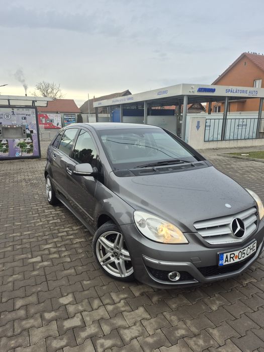 Mercedes B class