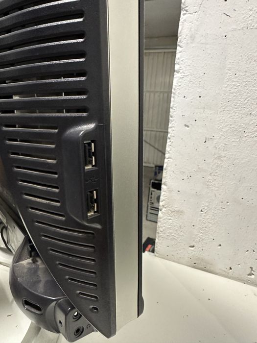 Монитор Dell 1905FP