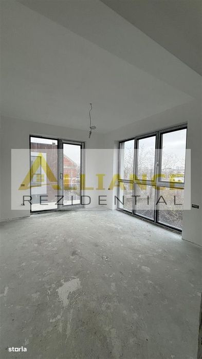 Vila 4 camere de vanzare || aproape de Primărie || campus scolar