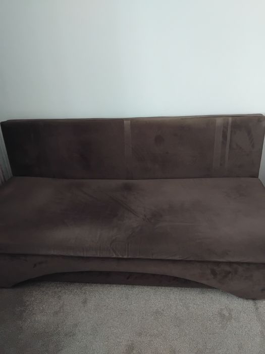 Продавам разтегателен диван