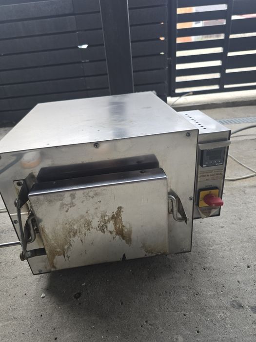 Cuptor de calcinare + Castomat hexacast