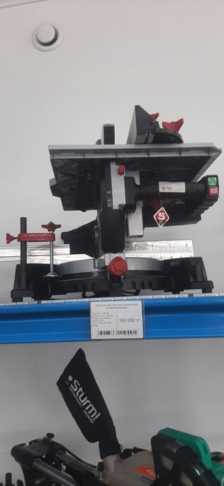 Пила торцовка комбинированный.