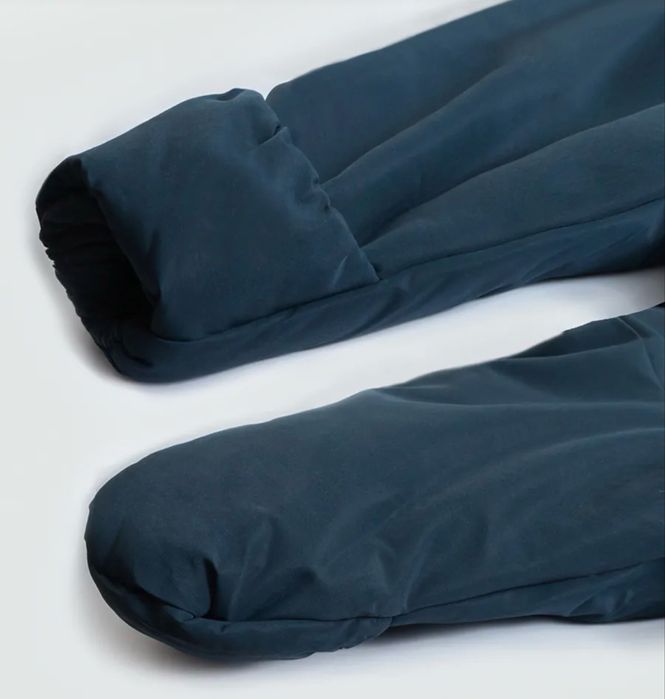 Продам комбинезон 2 в 1