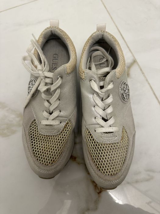 Използвани маратонки размери 37;38