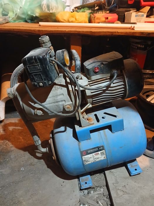 Продам Вакуумный насос