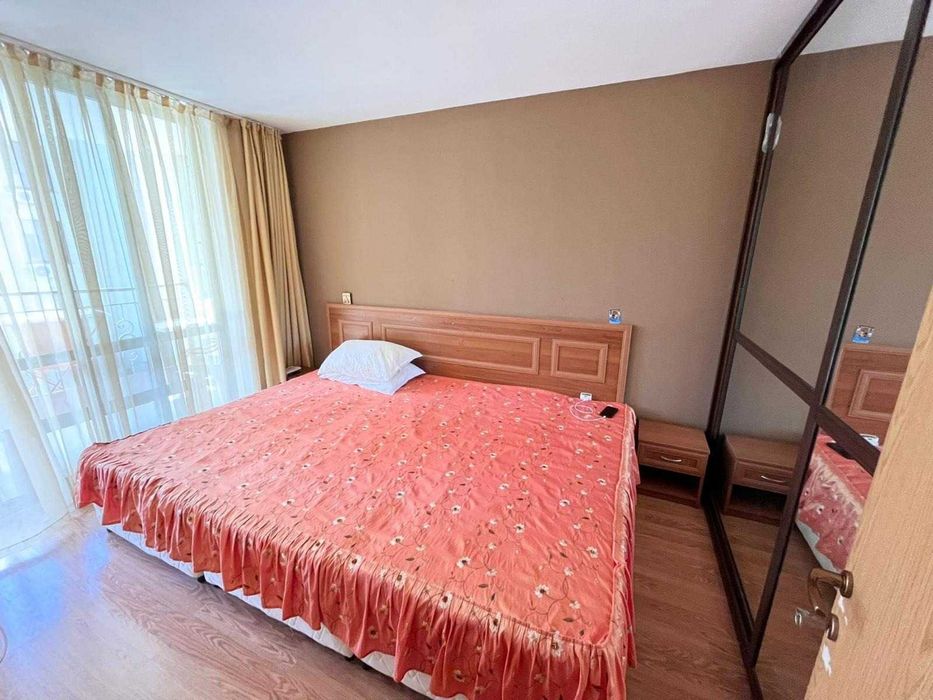 Продава се Двустаен апартамент в к.к. Слънчев бряг - 63 кв.м за 1016 €/кв.м - Снимка #1