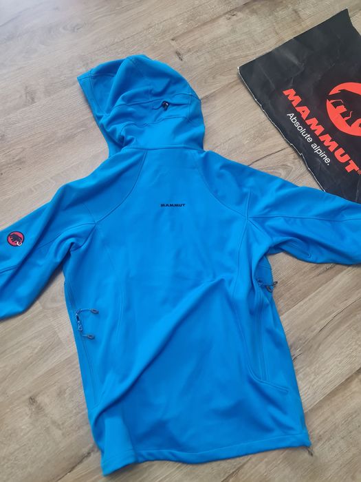 Vand jacheta fleece si softshell outdoor barbati Mammut