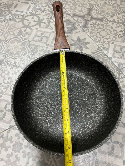 Сковородки казаны ковшик