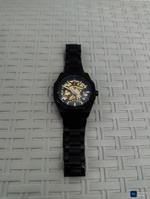 LoroPeveriente Automatic - Gold/Black