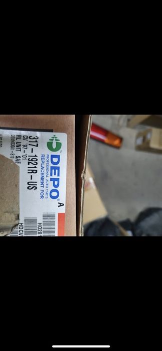 Задний фонарь CRV 97-98