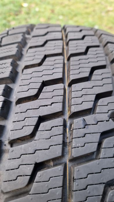 Anvelopa/rezervă 225 65 R 16 C Nexen