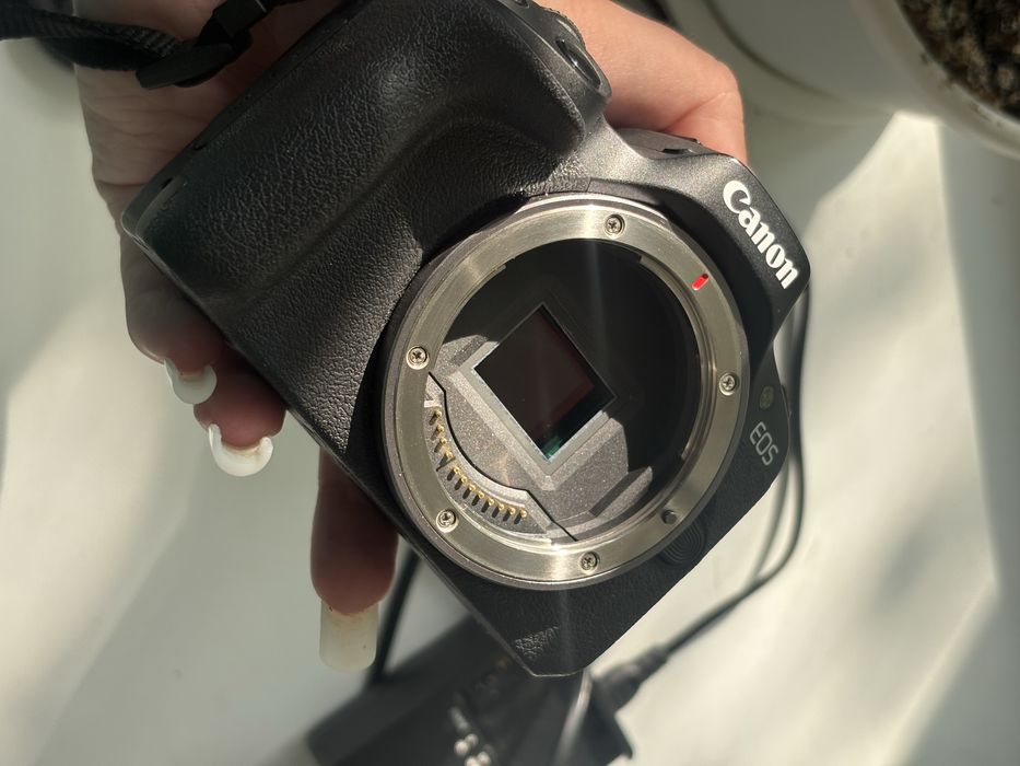 Canon EOS R50 15-45mm