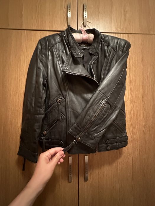 Кожени якета от POSH Sofiq  . Носени са два пъти За повече инфо на ЛС