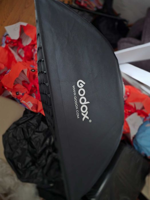 Godox 60x90cm – Stare Foarte Bună – Montură Bowens