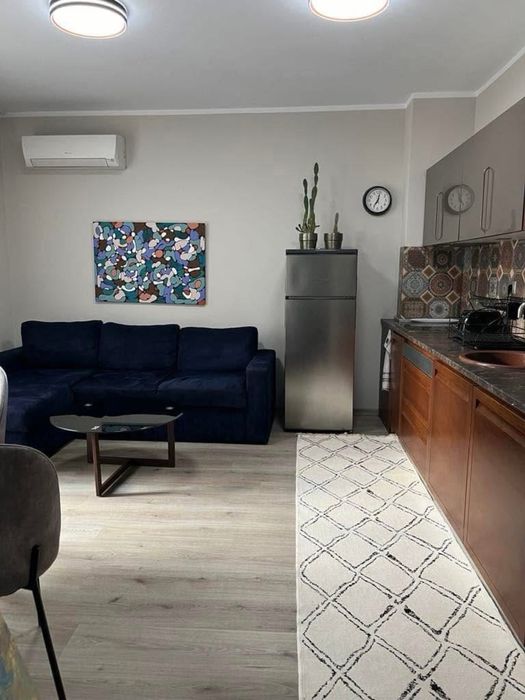 Дава се под наем Двустаен апартамент в Пловдив, Кършияка - 64 кв.м за 548.25 € - Снимка #1