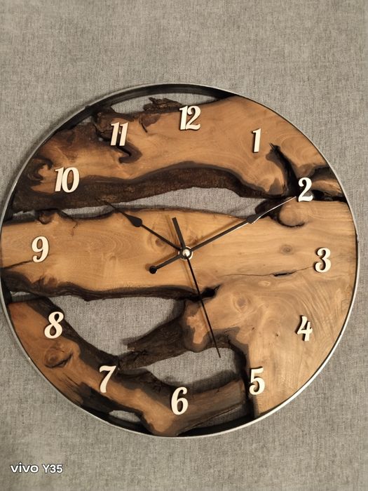 Часовник "Коренна линия"