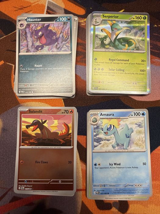 66 carti Pokemon din setul Perfect Order  plus 4 carti Energy