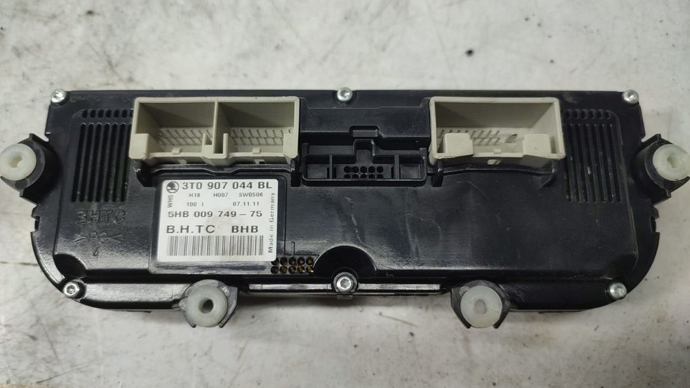 Panou clima AC climatronic 3t0907044bl Skoda Octavia 2 [facelift] [20