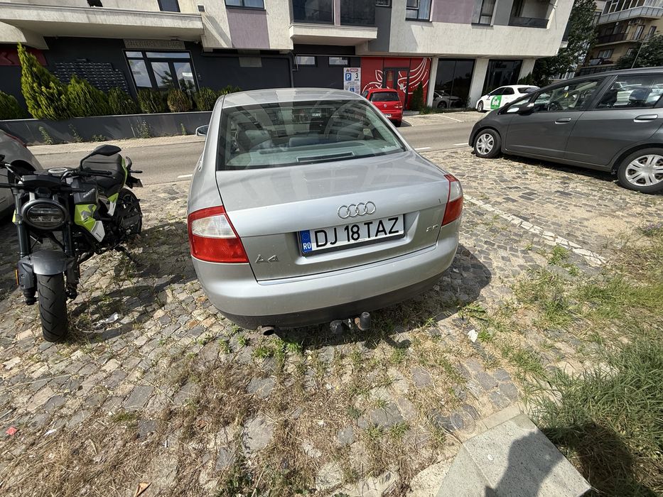 AUDI A4 2001 — imagine 3