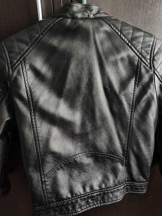 Geaca piele Zara, mărimea 128, 8 ani