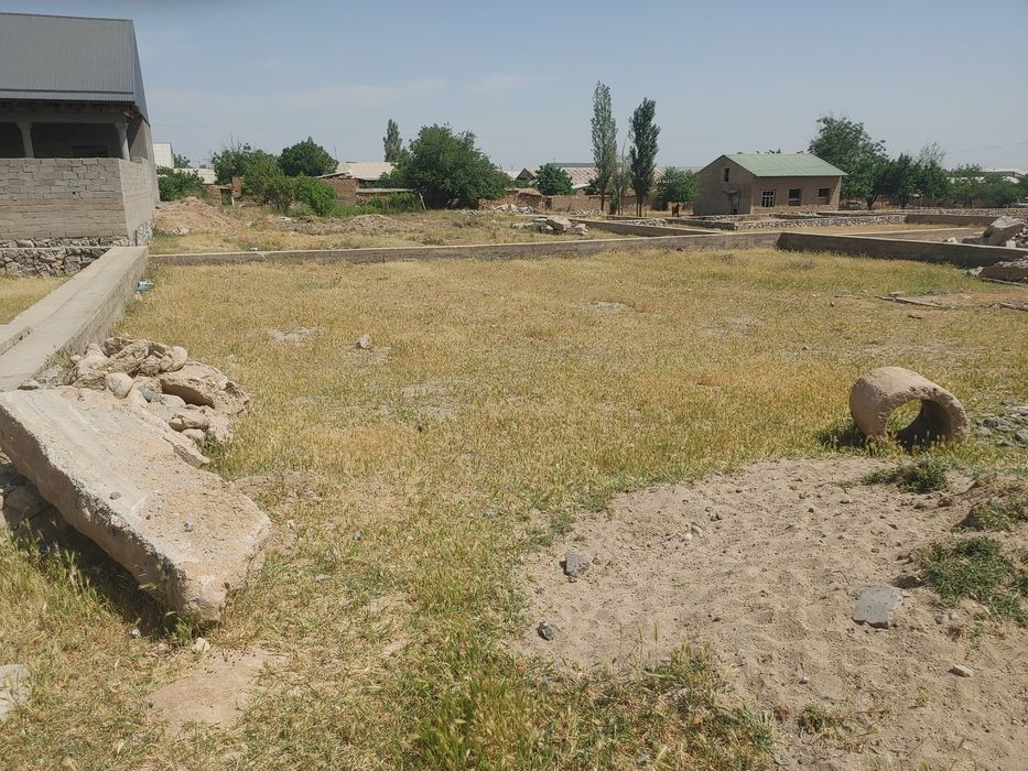 6 сотих 30 000..