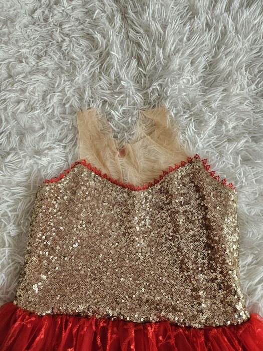 Официална рокля за дете размер140-150