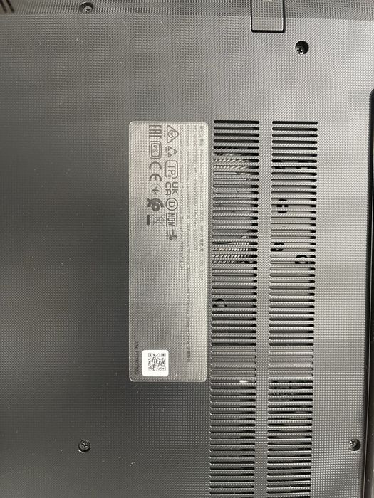 Laptop Lenovo V15 - Intel Core i5