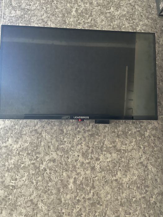телевизор Leadbros