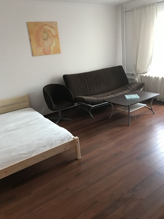 Inchiriere garsoniera dubla 40 mp, Str Veteranilor 10, 4-6 min de tramvaiul 41 si 7-9 min de metrou si Piata Veteranilor