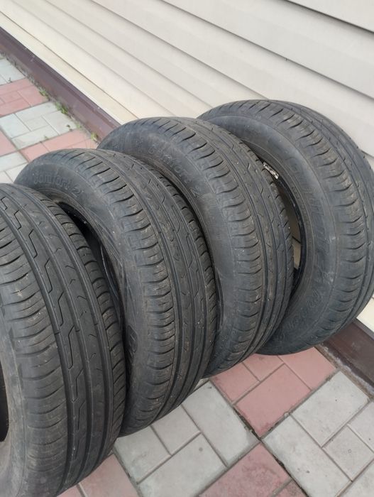 Продам шины 195/65/  R15