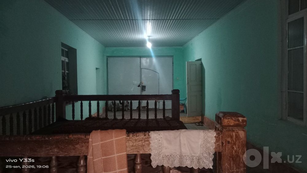 HOVLI SOTILADI  8 sotixli hovli arzon narxda sotiladi