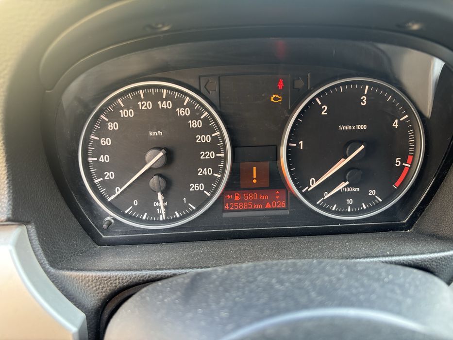 Продавам BMW 318 в добро състояние