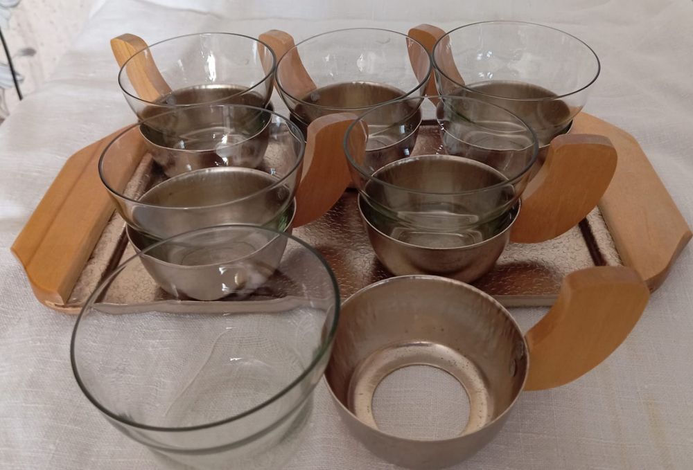 Набор стаканов с подстаканниками