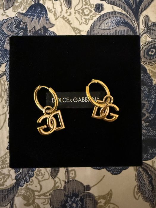 Продам серьги бижутерия