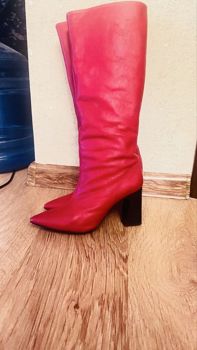 Сапоги кожаные демисезонные Mango