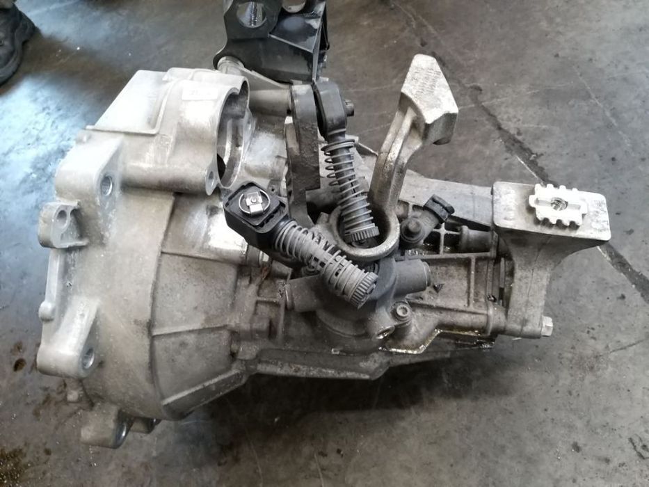 Cutie viteze manuala nzd 1.0 benz chy vw up skoda citigo seat mii