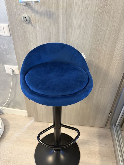 Scaun de bar albastru