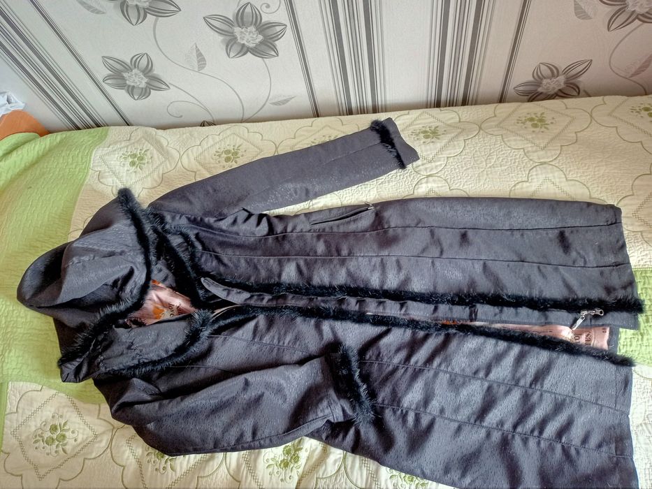 Женская одежда, шуба, юбки, платья, и тд